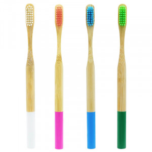 Набір зубних щіток colorful Bamboo 4 in 1