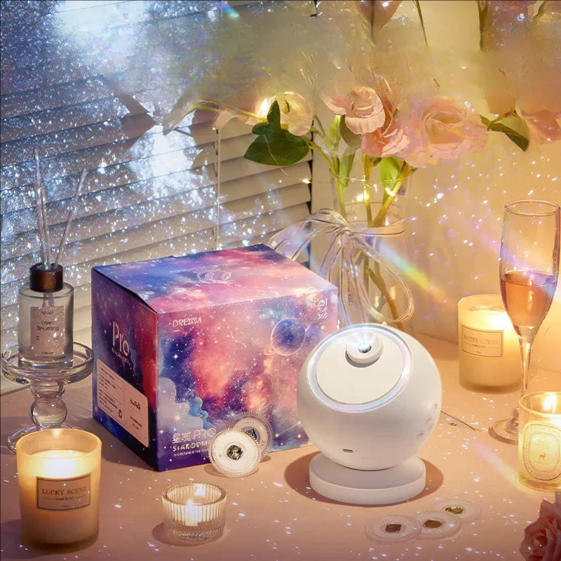 Проектор-нічник Meteor E25 with Bluetooth + 6 discs 2400 mAh (White) в магазині vchehle.ua