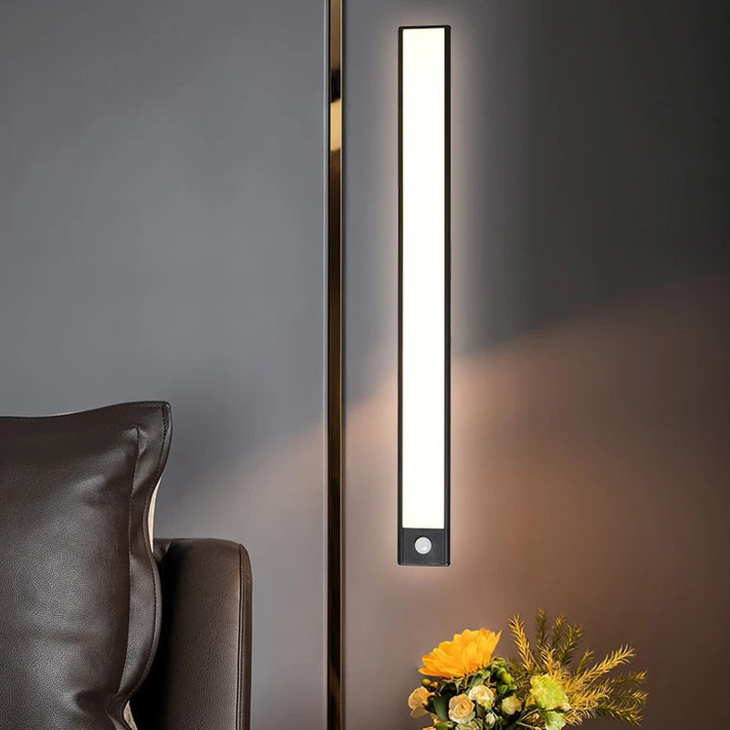 Фото Акумуляторна LED лампа MZ-L1005 1000 mAh (80 см) з датчиком руху (Black) на vchehle.ua