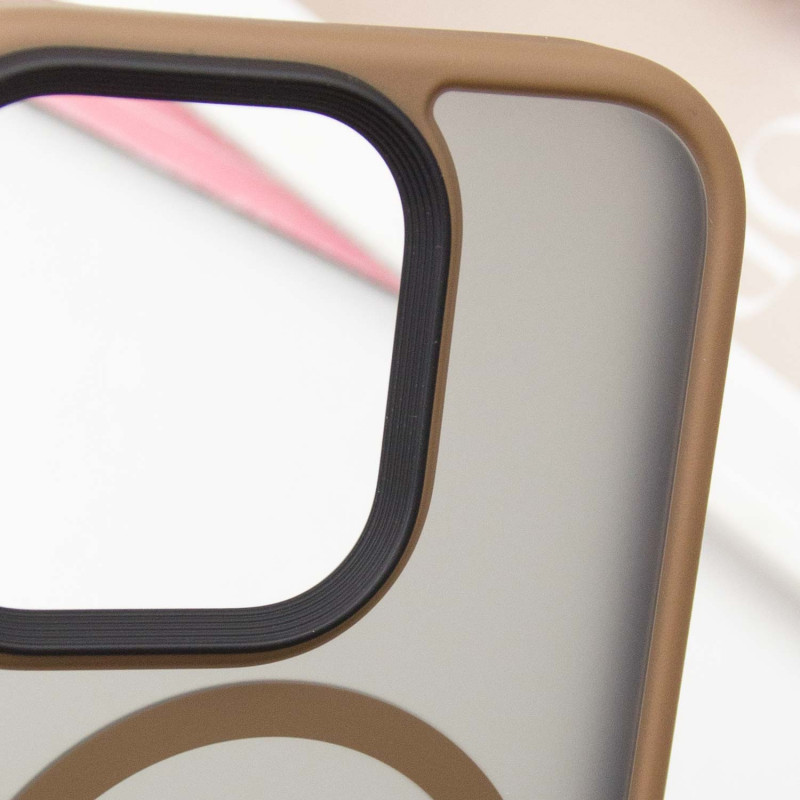 Купить TPU+PC чехол Metal Buttons with Magnetic Safe для Apple iPhone 16 Pro (6.3") (Золотой / Gold) на vchehle.ua