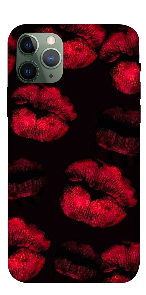 Чехол Kisses on black для iPhone 11 Pro