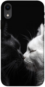 Чохол Black and white cats для iPhone XR