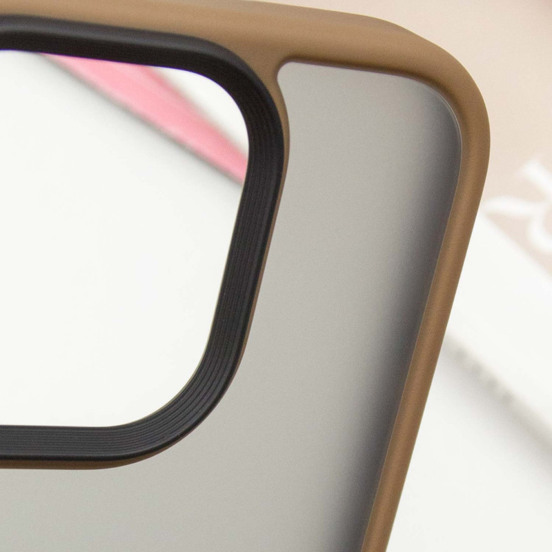 Замовити TPU+PC чохол Metal Buttons на Apple iPhone 16 Pro (6.3") (Золотий / Gold) на vchehle.ua
