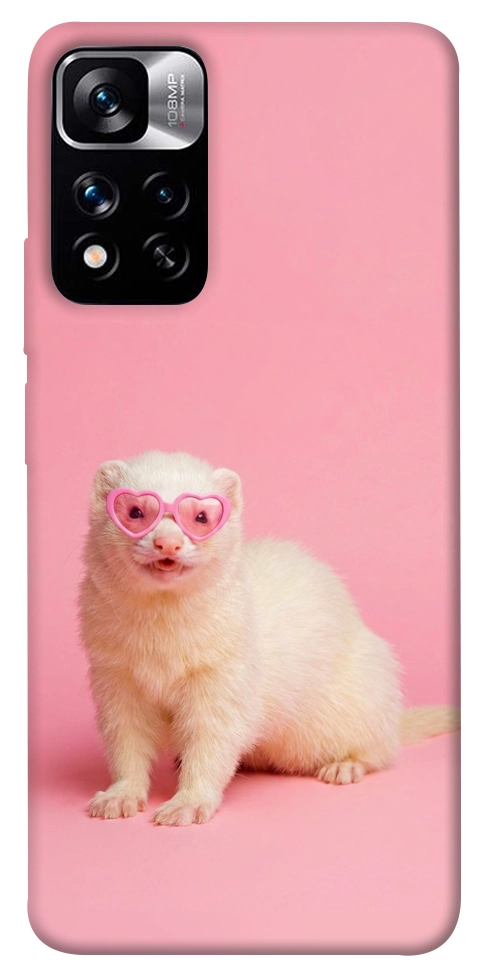 Чехол Белый хорёк для Xiaomi Redmi Note 11 5G