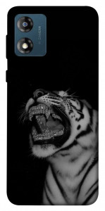 Чехол Black tiger для Motorola Moto E13
