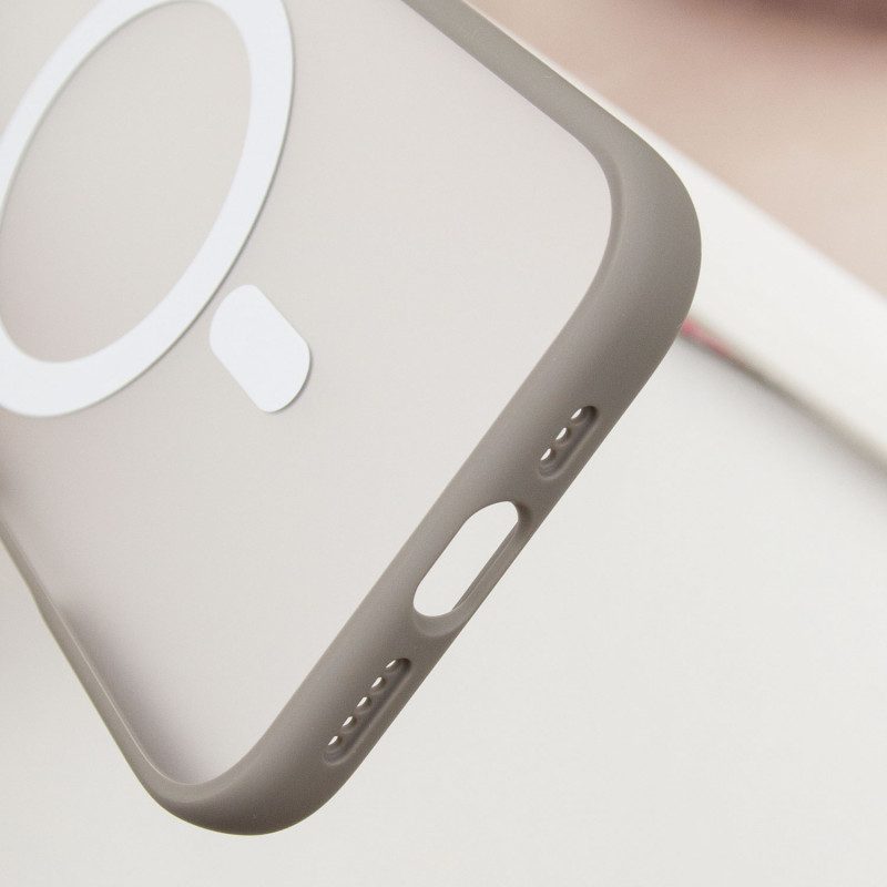 Заказать TPU+PC чехол Blueo Skin Friendly Frosted with Magnetic Fit для Apple iPhone 16 (6.1") (Серый / Grey) на vchehle.ua