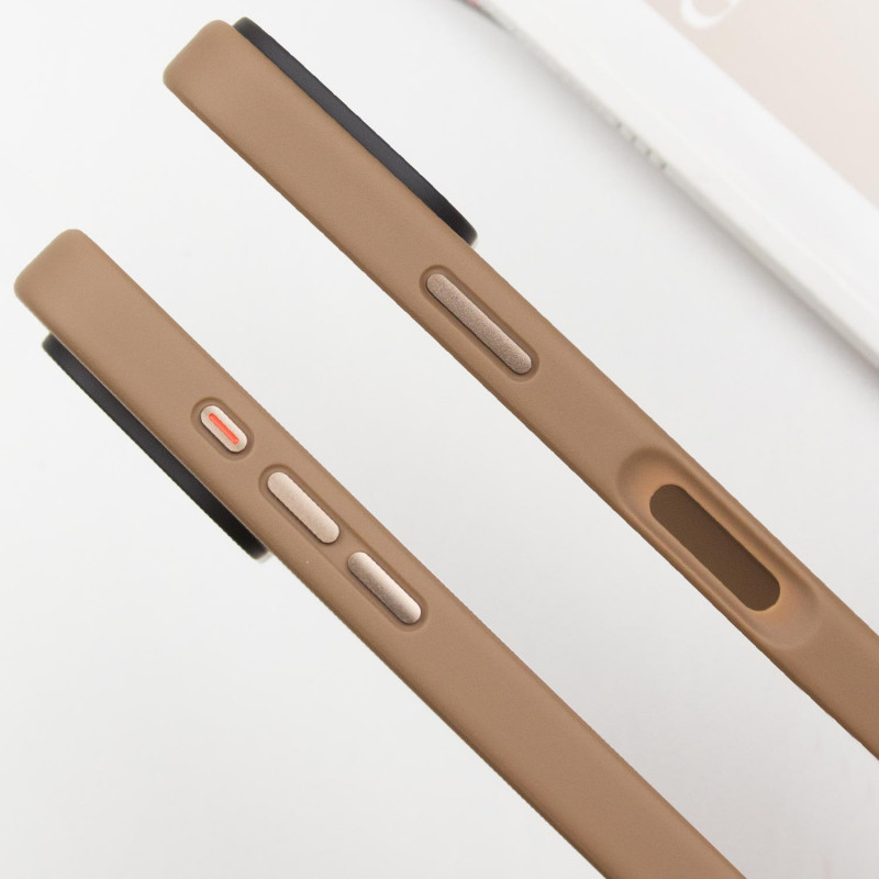 TPU+PC чохол Metal Buttons with Magnetic Fit на Apple iPhone 16 (6.1") (Золотий / Gold) в магазині vchehle.ua