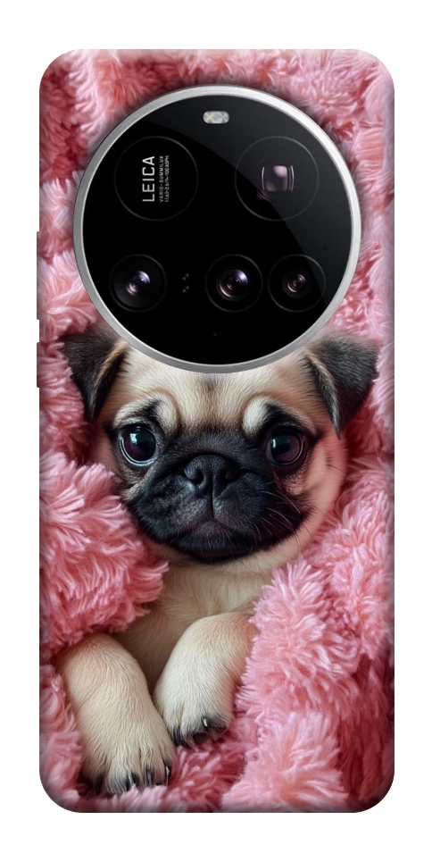 Чехол Мопс в нежностях для Xiaomi 15 Ultra