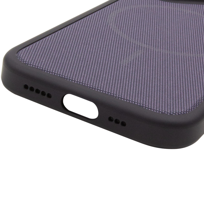 Купить Чехол PC Textile Hybrid with Magnetic Fit для Apple iPhone 17 (6.3") (Black / Purple) на vchehle.ua