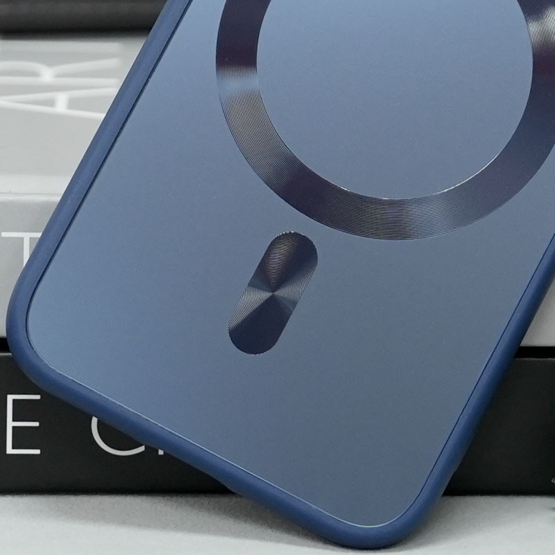 Фото Чохол TPU+Glass Sapphire Midnight with Magnetic Safe на Apple iPhone 12 (6.1") (Синій / Deep navy) на vchehle.ua