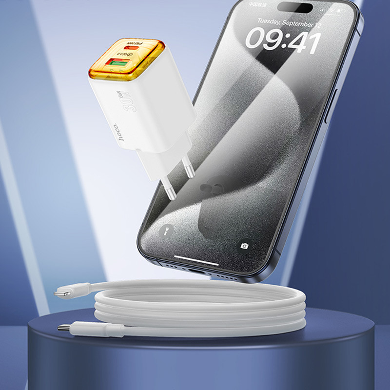 Фото СЗУ Hoco N53 Monsoon PD30W+QC3.0 (1USB-A/1C) + кабель Type-C to Lightning (White) в магазине vchehle.ua