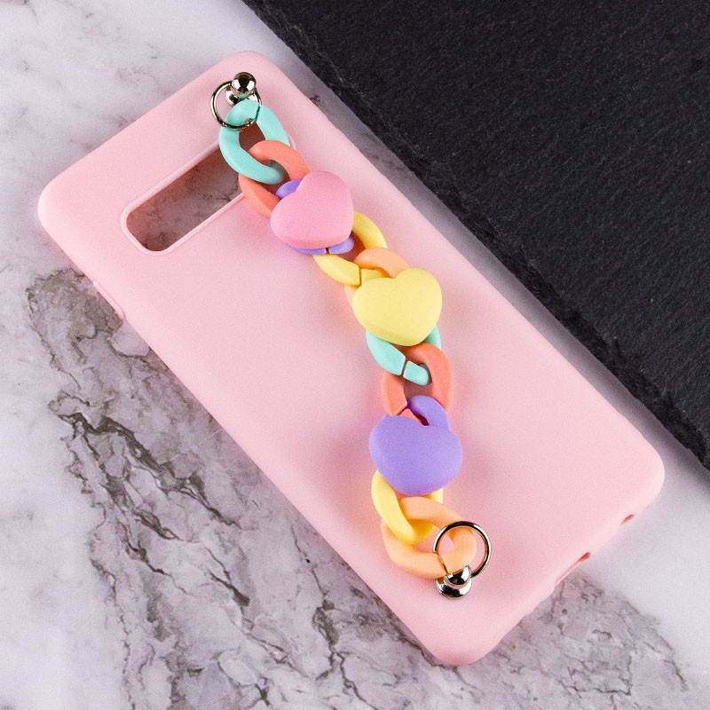 Фото Чехол Chained Heart c подвесной цепочкой для Samsung Galaxy S10 (Pink Sand) в магазине vchehle.ua